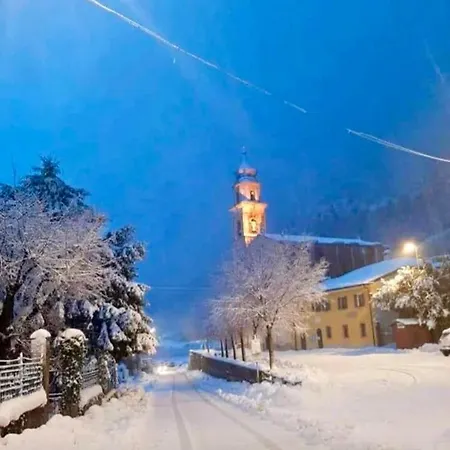 Corte Valdadige 게스트하우스 Brentino Belluno
